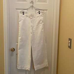 Like New!!!Size 10 Gap Jean Type